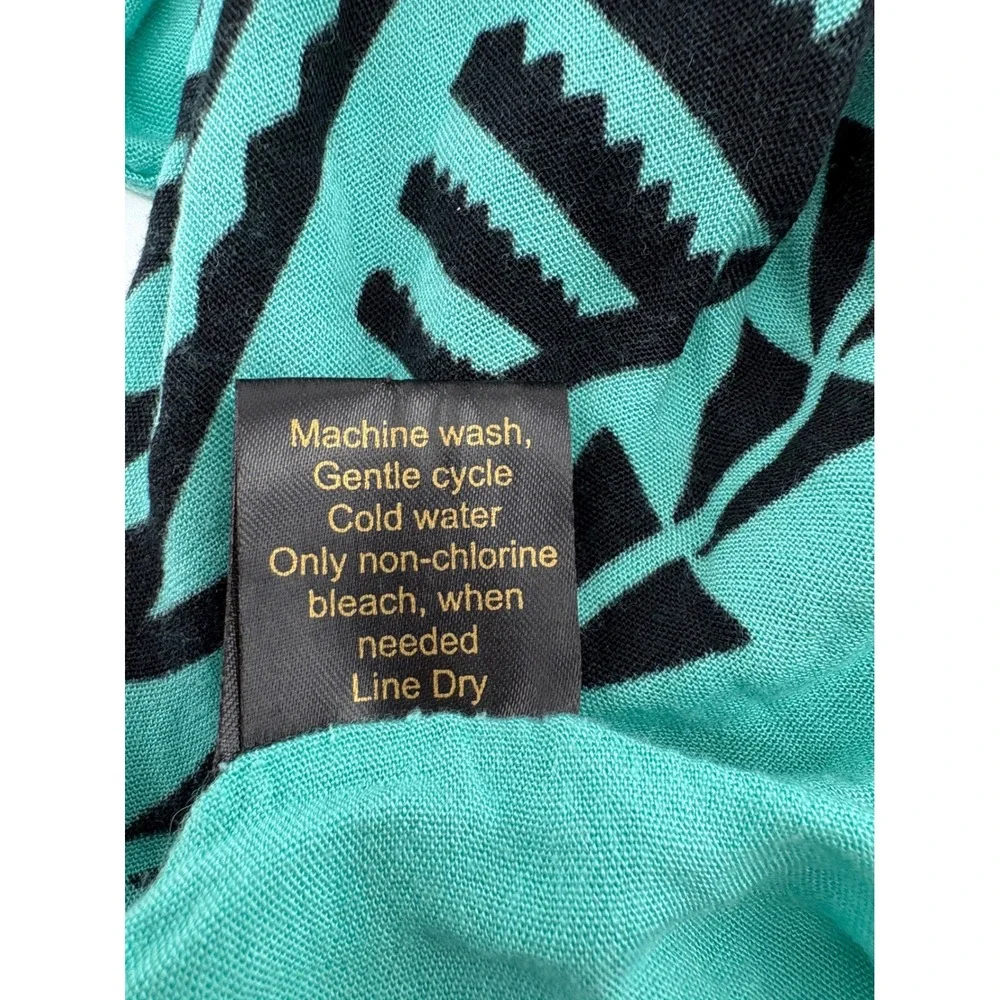 Casual Movements Turquoise Black Tropical Leaf Rayon Sarong Wrap One Size